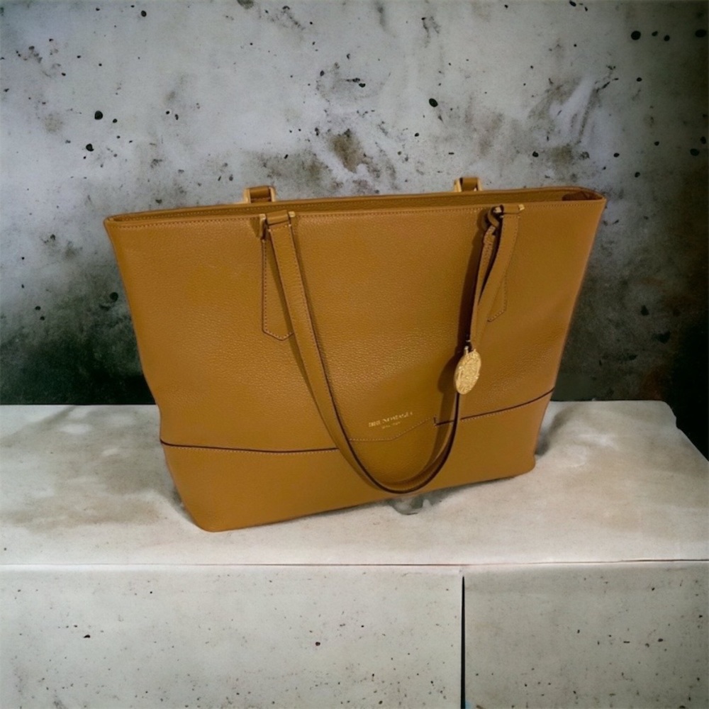 Bruno magli easy leather tote in warm honey leather
